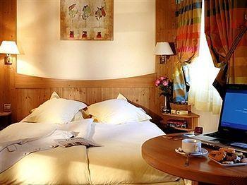 Logis De La Tour Ribeauville (Haut-Rhin)